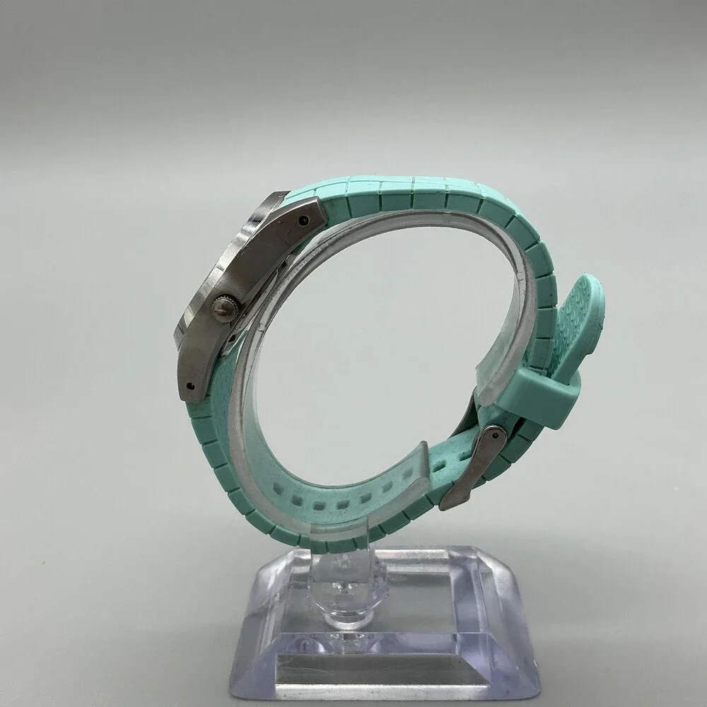 Rip Curl Echo Womens Watch 33mm Silver Tone Aqua Rubber Surf Date New Battery